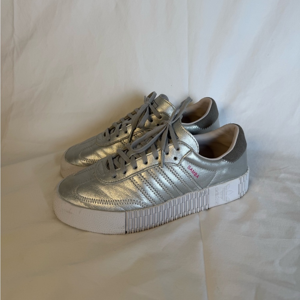 Adidas sambas